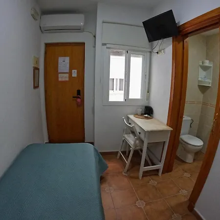 Hostal Canalejas-2